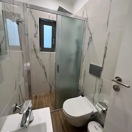 Atlantis Apartment *