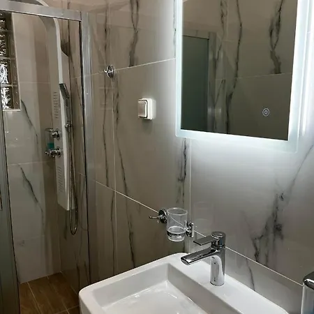 Atlantis Apartment